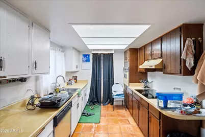 845 S Valencia --, Mesa, AZ 85202 - Photo 5