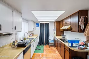 845 S Valencia, Mesa, AZ 85202 - Photo 5