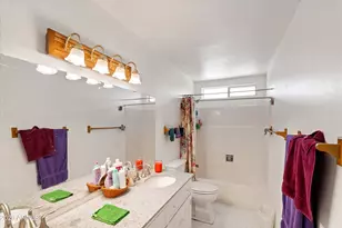 845 S Valencia, Mesa, AZ 85202 - Photo 15
