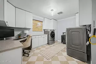 4710 N 33rd St, Phoenix, AZ 85018 - Photo 37