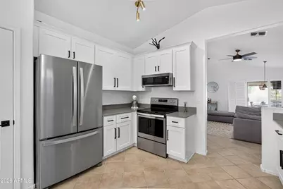 24017 N 22nd Way, Phoenix, AZ 85024 - Photo 7