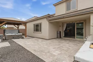12125 W Luxton Ln, Avondale, AZ 85323 - Photo 5