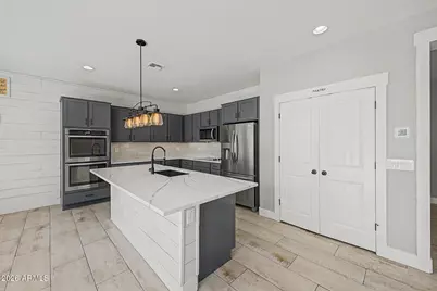 14660 N 158th Lane, Surprise, AZ 85379 - Photo 17