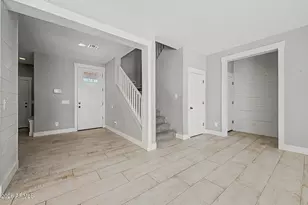 14660 N 158th Ln, Surprise, AZ 85379 - Photo 9