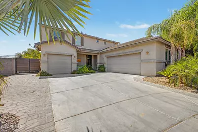 14660 N 158th Lane, Surprise, AZ 85379 - Photo 3