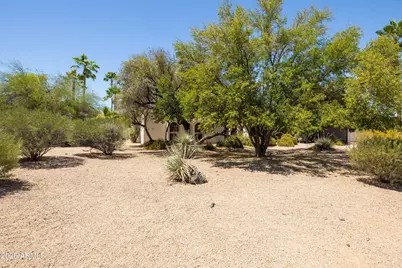 6725 E Cholla Street, Scottsdale, AZ 85254 - Photo 51