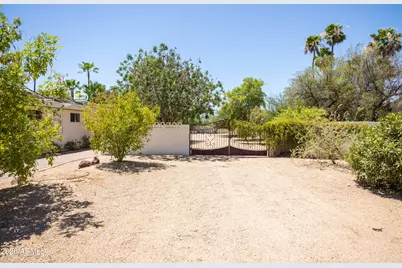 6725 E Cholla Street, Scottsdale, AZ 85254 - Photo 49
