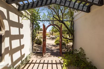 6725 E Cholla Street, Scottsdale, AZ 85254 - Photo 55