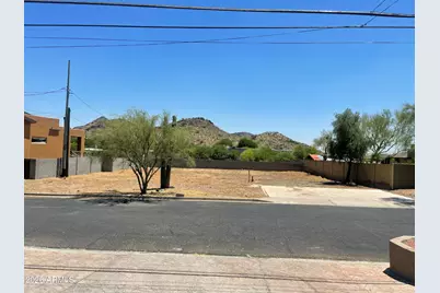 1833 E Ronald Road #-, Phoenix, AZ 85022 - Photo 1