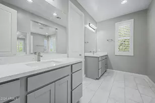 200 E Wisteria Dr, Chandler, AZ 85286 - Photo 17