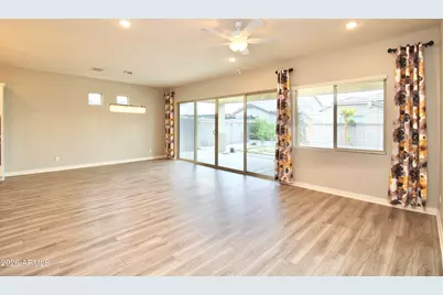 15078 W Roosevelt Street, Goodyear, AZ 85338 - Photo 7