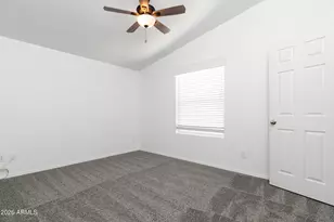 8601 N 71st Ave, Glendale, AZ 85301 - Photo 15