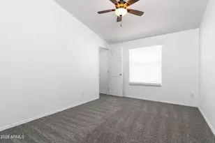 8601 N 71st Ave, Glendale, AZ 85301 - Photo 19