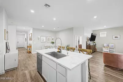 2824 W Seaver Avenue, Apache Junction, AZ 85120 - Photo 15