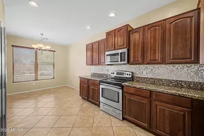 4426 W Burgess Lane, Laveen, AZ 85339 - Photo 9