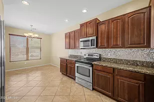 4426 W Burgess Ln, Laveen, AZ 85339 - Photo 9
