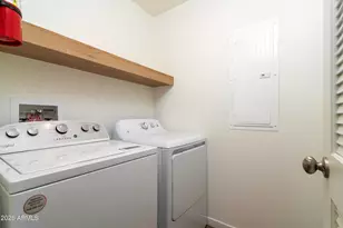 8601 N 71st Ave, Glendale, AZ 85301 - Photo 21