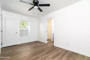 8601 N 71st Ave, Glendale, AZ 85301 - Photo 15