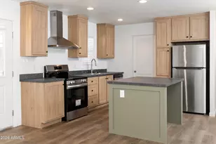 8601 N 71st Ave, Glendale, AZ 85301 - Photo 1
