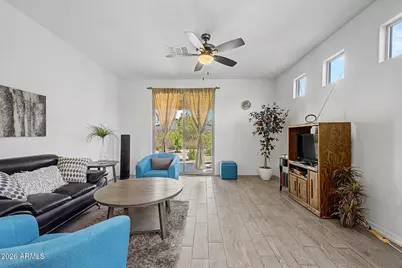 5735 W Jones Avenue, Phoenix, AZ 85043 - Photo 7