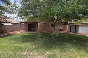 15011 W Hearn Rd, Surprise, AZ 85379 - Photo 21