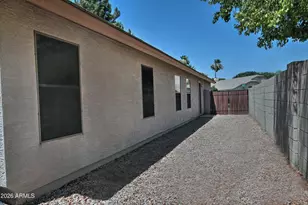 2237 E Austin Dr, Gilbert, AZ 85296 - Photo 37