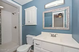 3957 W Desert Hills Dr, Phoenix, AZ 85029 - Photo 15