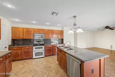 2071 E 36th Avenue, Apache Junction, AZ 85119 - Photo 15