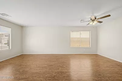 2071 E 36th Avenue, Apache Junction, AZ 85119 - Photo 9