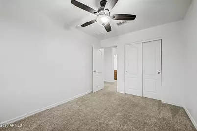 5821 S 35th Place, Phoenix, AZ 85040 - Photo 23
