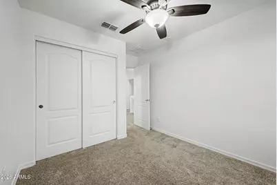 5821 S 35th Place, Phoenix, AZ 85040 - Photo 21