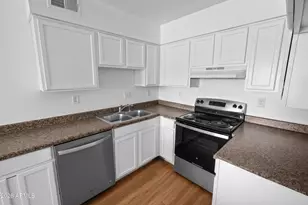 3801 N 23rd Dr, Phoenix, AZ 85015 - Photo 1