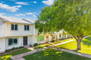 1204 E Dunbar Dr, Tempe, AZ 85282 - Photo 3