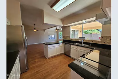 20323 N 110th Lane, Peoria, AZ 85373 - Photo 5