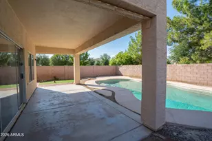 2390 W Indigo Dr, Chandler, AZ 85248 - Photo 25