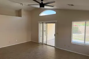 6814 W Louise Dr, Glendale, AZ 85310 - Photo 3