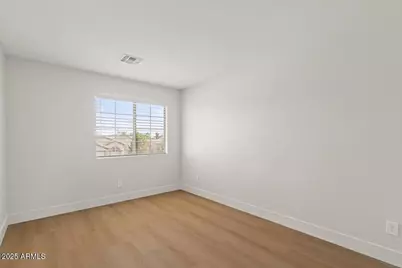 2289 W Hayden Peak Drive, San Tan Valley, AZ 85144 - Photo 27
