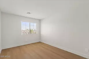 2289 W Hayden Peak Dr, San Tan Valley, AZ 85144 - Photo 27
