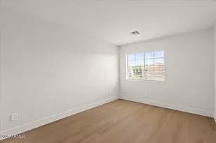 2289 W Hayden Peak Dr, San Tan Valley, AZ 85144 - Photo 25