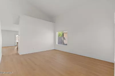 2289 W Hayden Peak Drive, San Tan Valley, AZ 85144 - Photo 3