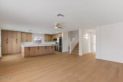 2289 W Hayden Peak Drive, San Tan Valley, AZ 85144 - Photo 9