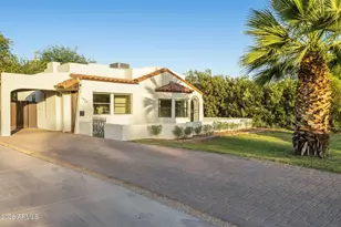 1629 N 17th Ave, Phoenix, AZ 85007 - Photo 1