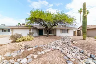 1722 E La Jolla Dr, Tempe, AZ 85282 - Photo 1