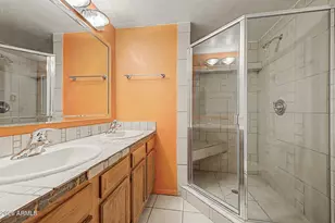 841 E Hayward Ave, Phoenix, AZ 85020 - Photo 11