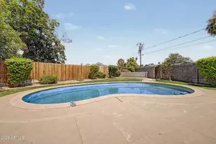 841 E Hayward Ave, Phoenix, AZ 85020 - Photo 21