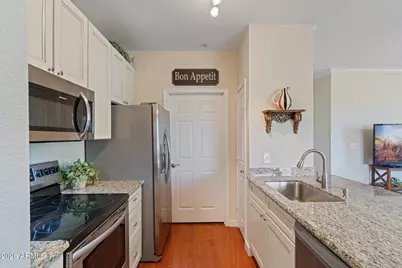 5345 E Van Buren Street #309, Phoenix, AZ 85008 - Photo 9