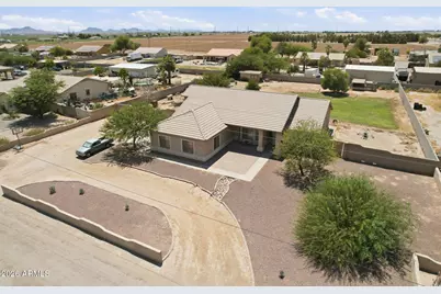 4424 S 180th Drive, Goodyear, AZ 85338 - Photo 11