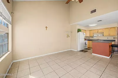 602 N May Street #115, Mesa, AZ 85201 - Photo 5