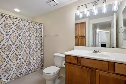 750 E Northern Avenue #1077, Phoenix, AZ 85020 - Photo 19