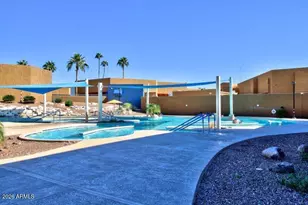 10020 W Cumberland Dr, Sun City, AZ 85351 - Photo 55